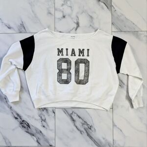 Hollister White and Black Miami 80 Sweatshirt